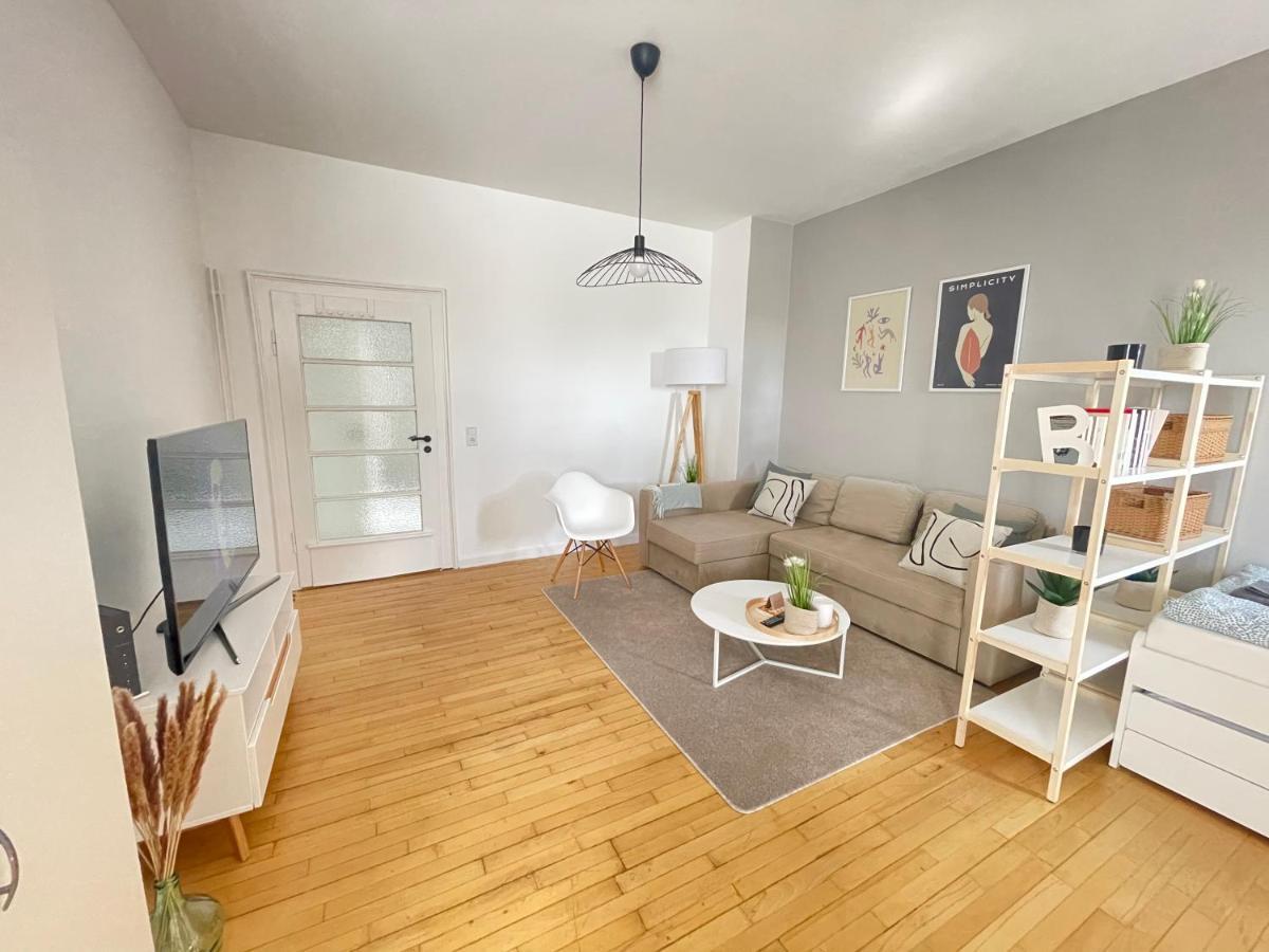65Qm - City - Popular Street - Limmerstrasse - Mallibase Apartments Hannover Bagian luar foto